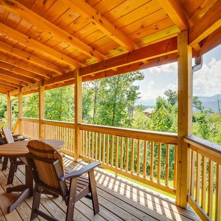 Villa Lifes A Bear Gatlinburg Exterior foto